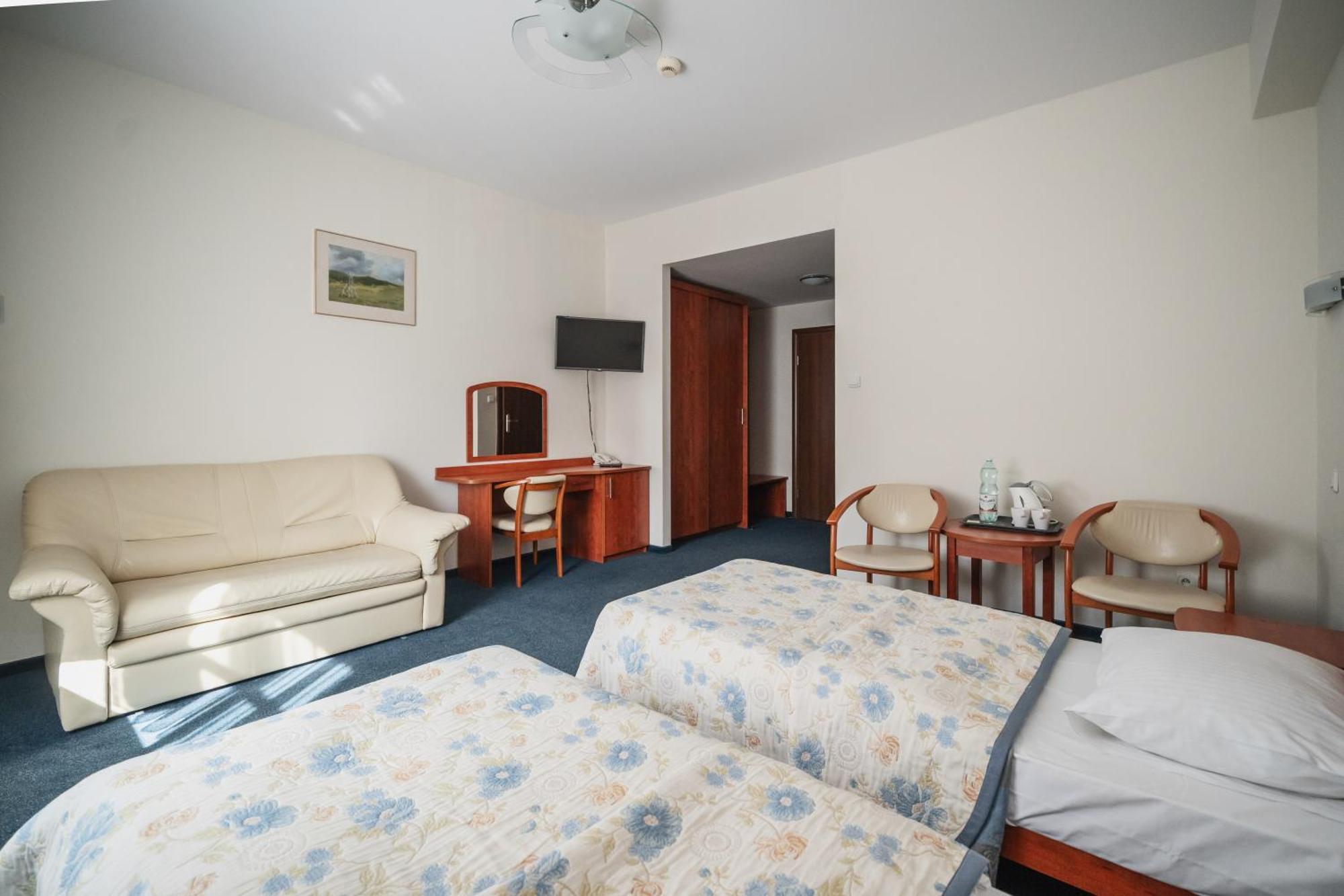 Hotel Jaworzyna Krynicka Krynica-Zdrój Esterno foto