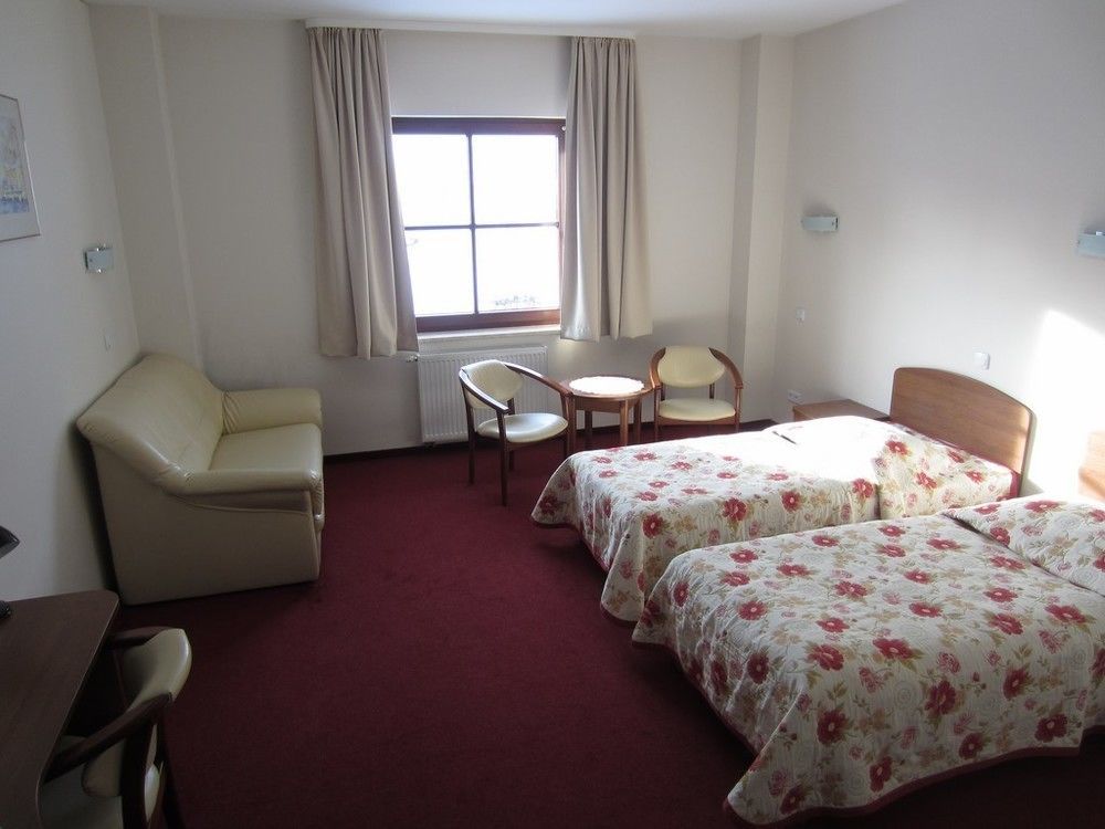 Hotel Jaworzyna Krynicka Krynica-Zdrój Esterno foto