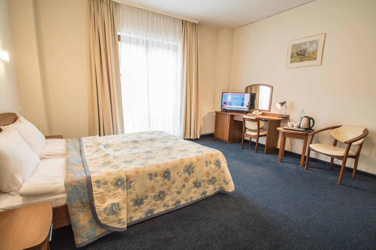 Hotel Jaworzyna Krynicka Krynica-Zdrój Esterno foto